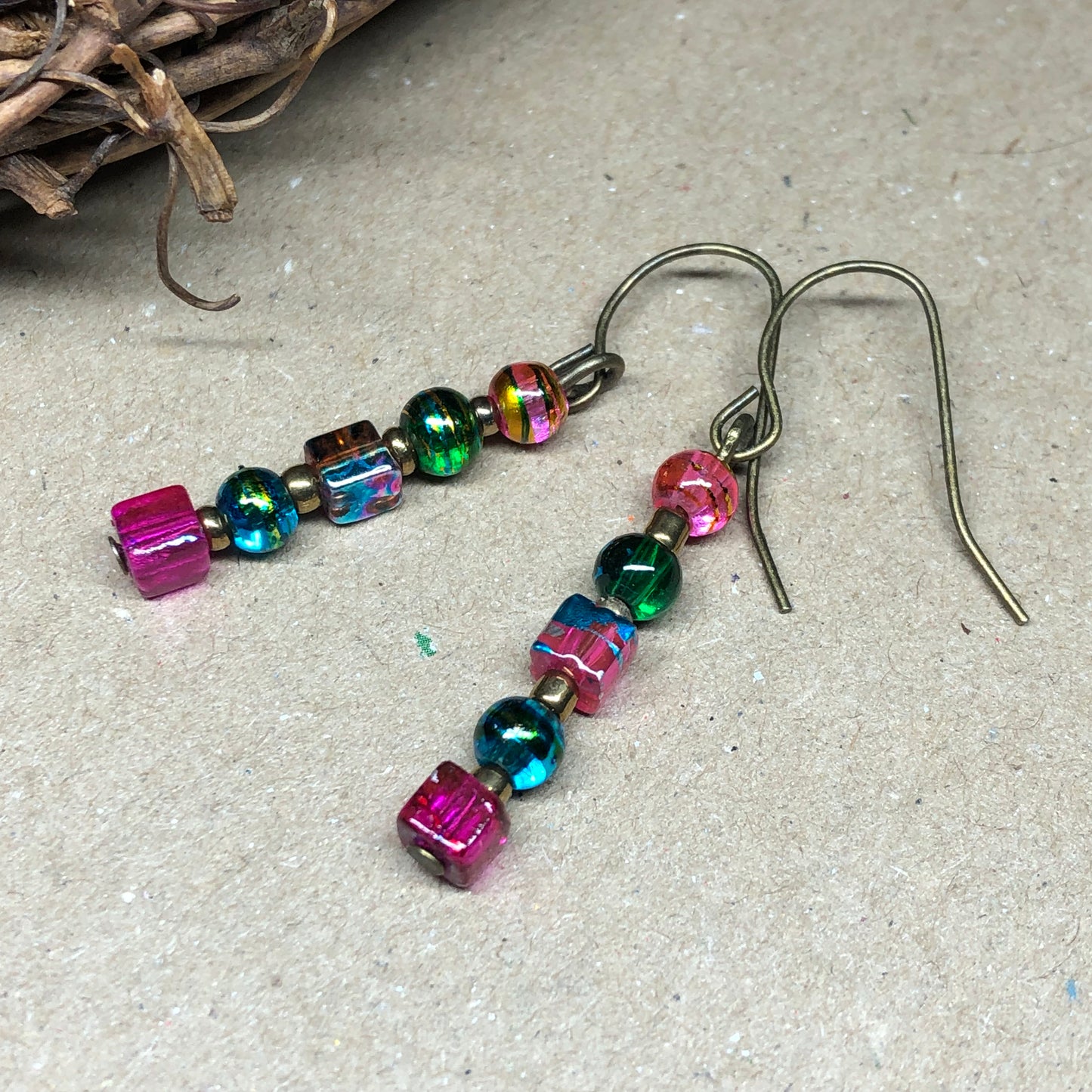 Saanvi - Hot pink and green glass cube earrings