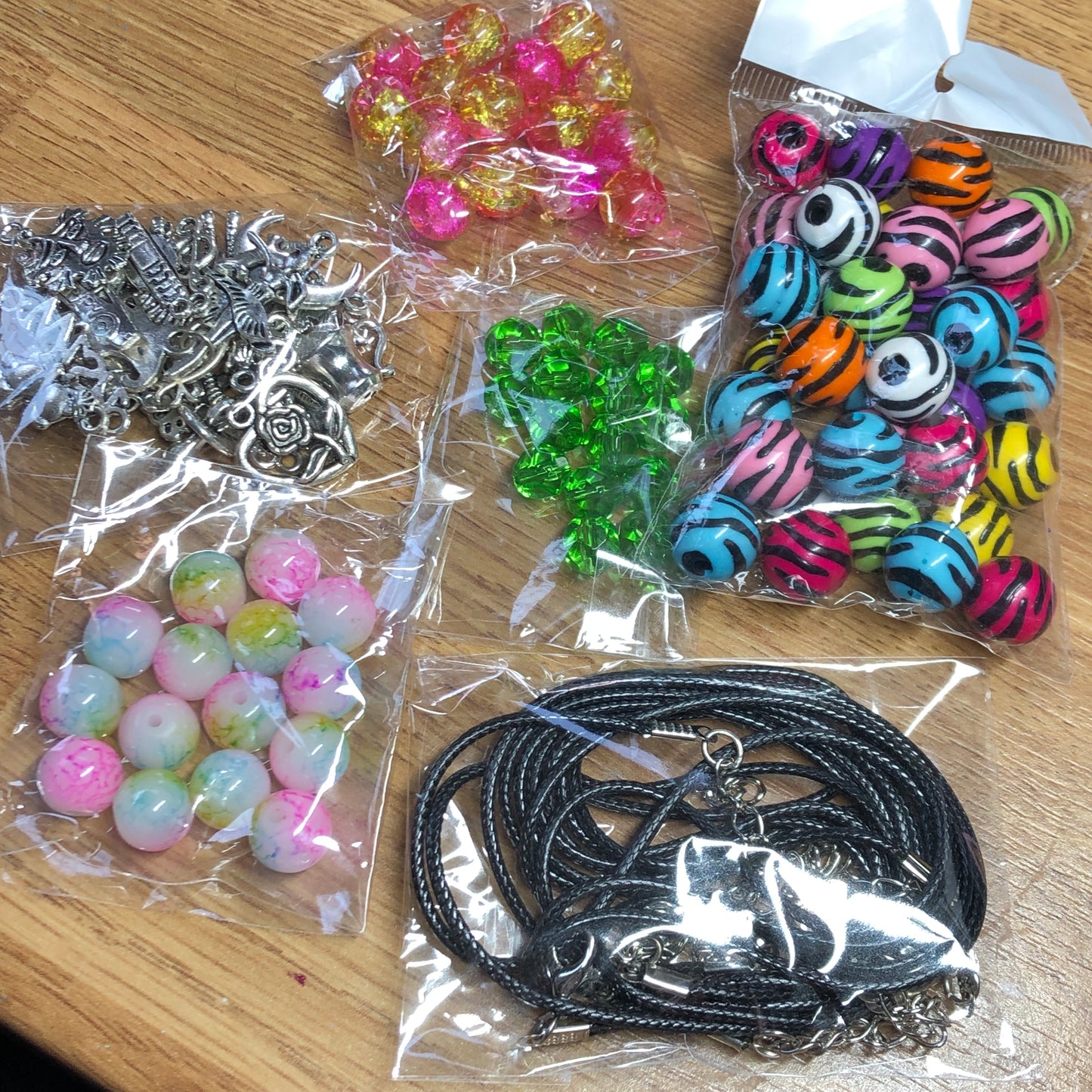 Mixed bead and charm bundle pack 03