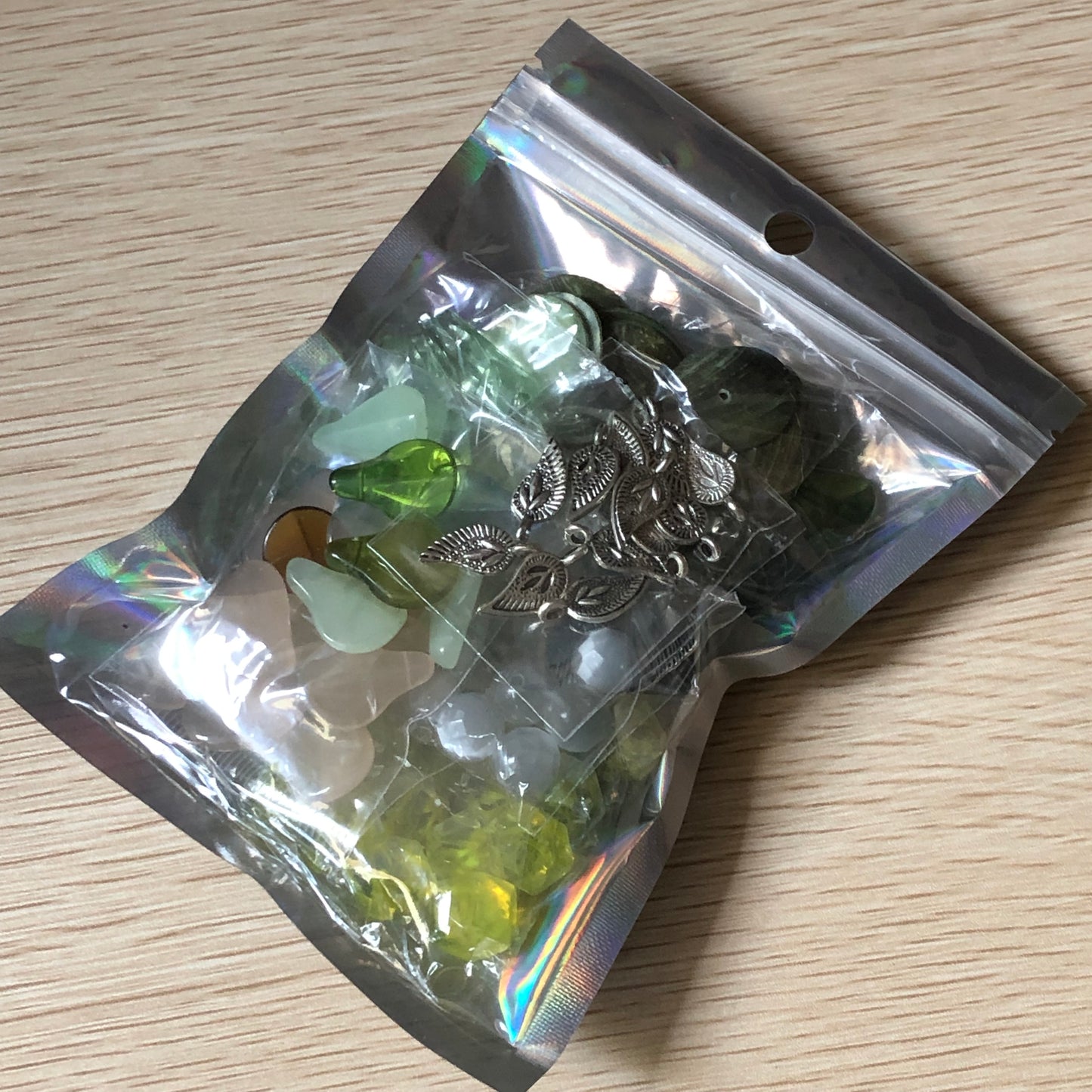 Bead and charm jewellery making bundle 13 with ginkgo and leaves