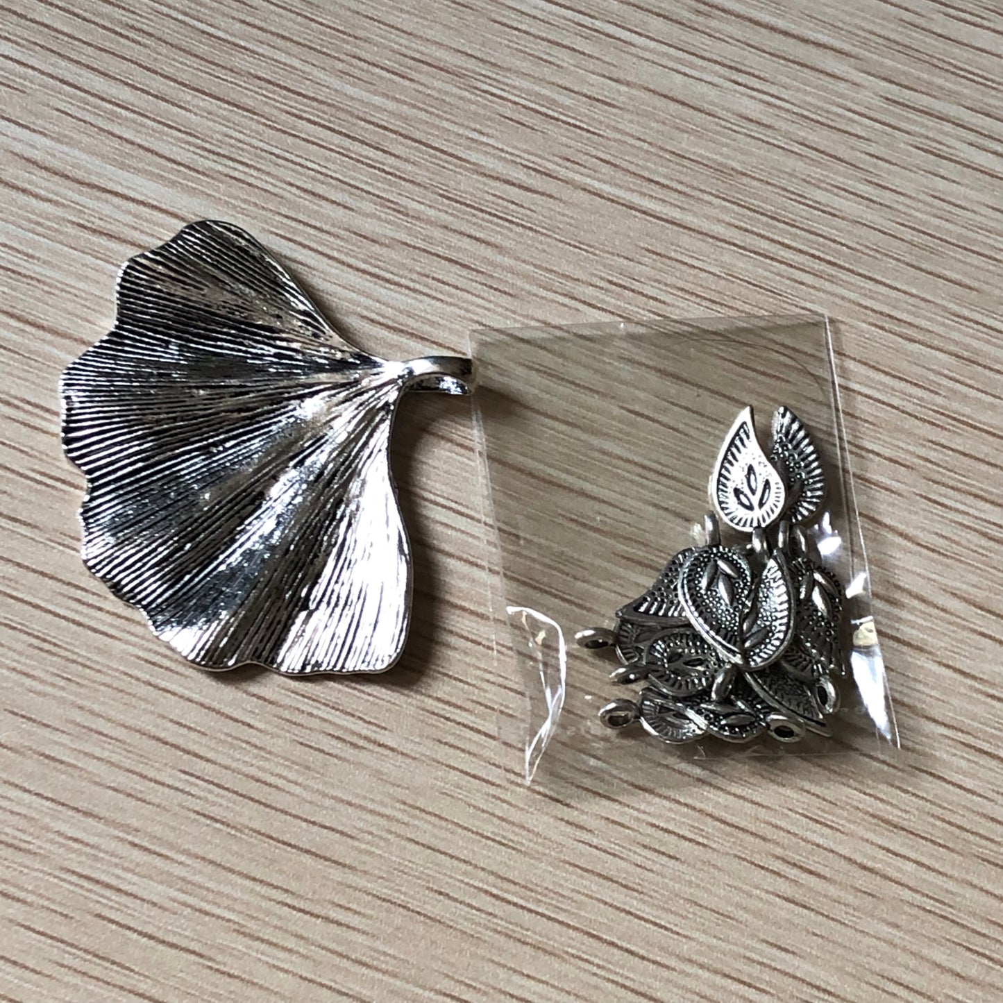 Bead and charm jewellery making bundle 13 with ginkgo and leaves