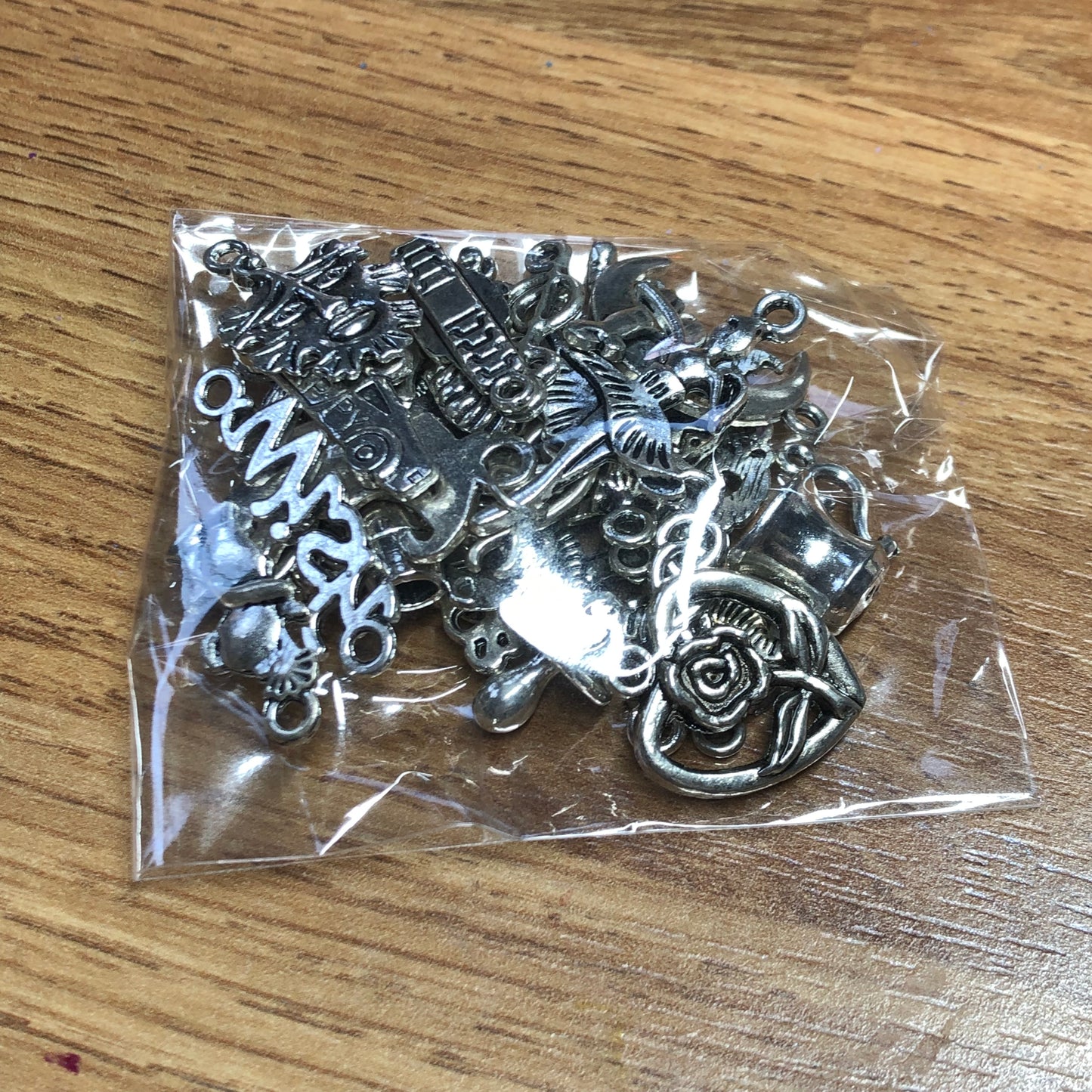Mixed bead and charm bundle pack 03