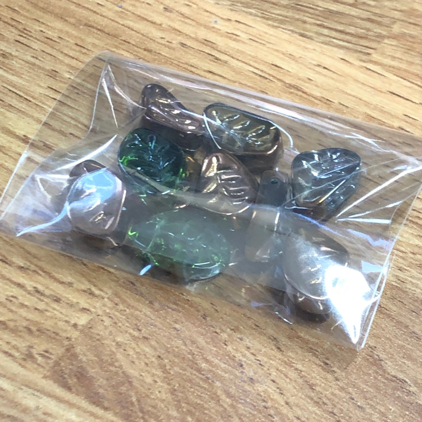 Green bead and charm bundle pack 03