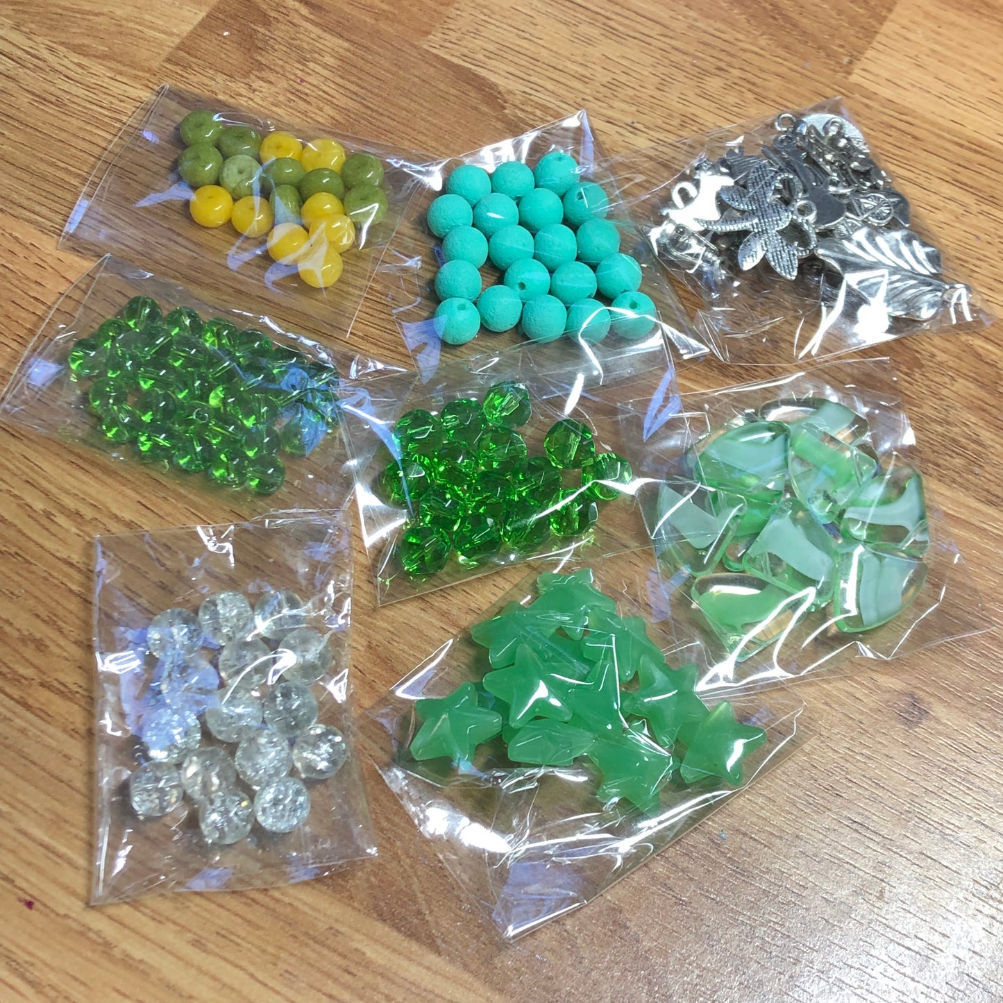 Green Yellow bead and charm bundle pack 04