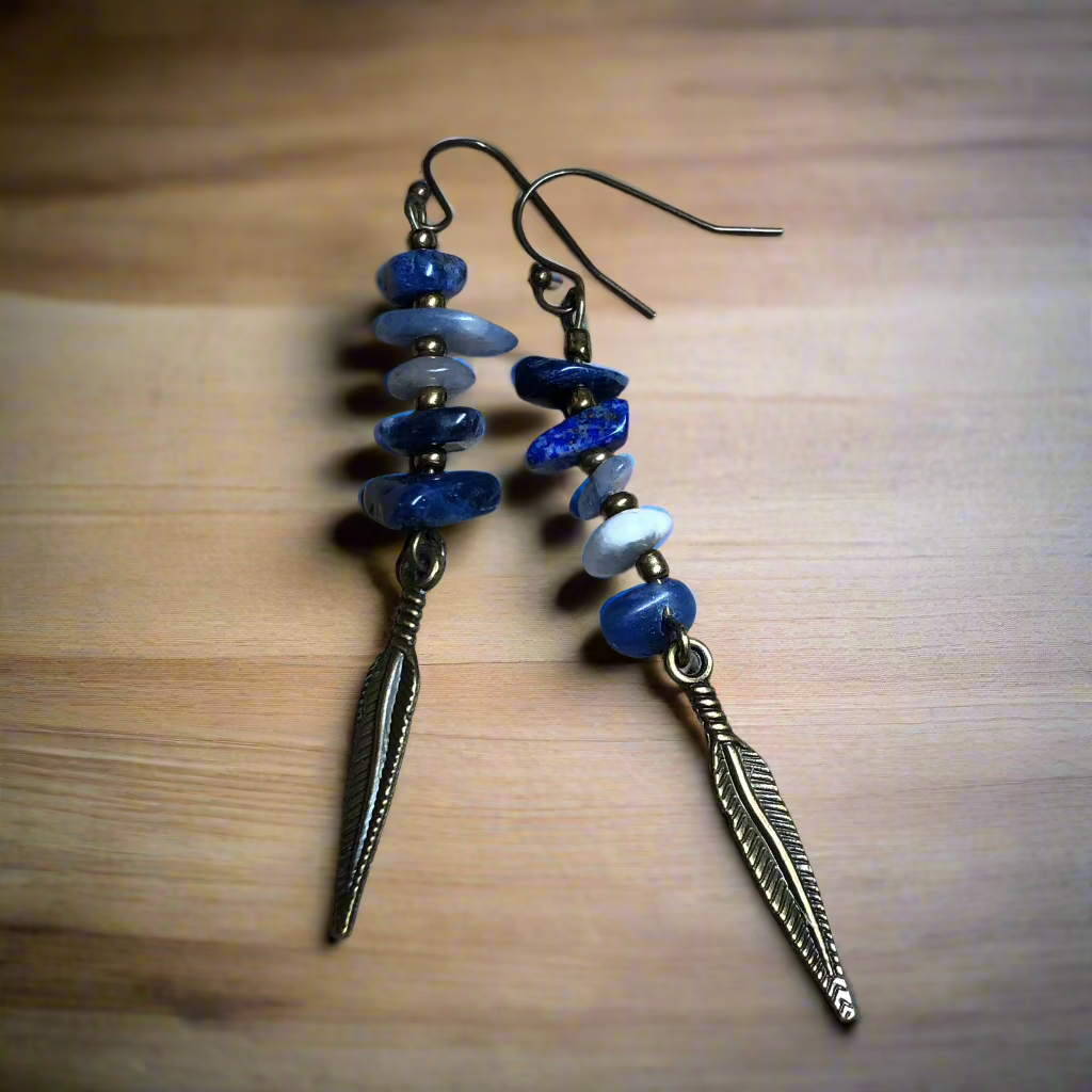 Alectrona - Sodalite and feather bronze earrings