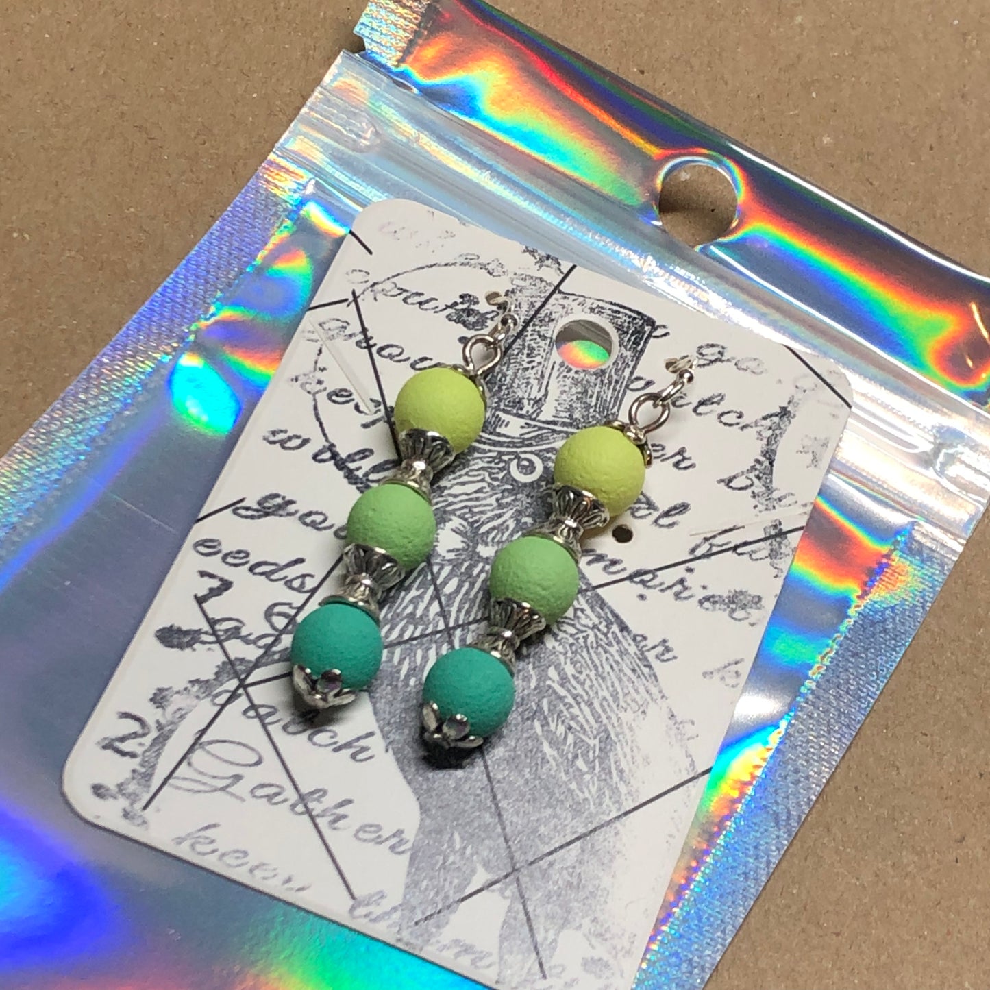 Terra - Fresh green lava stone earrings