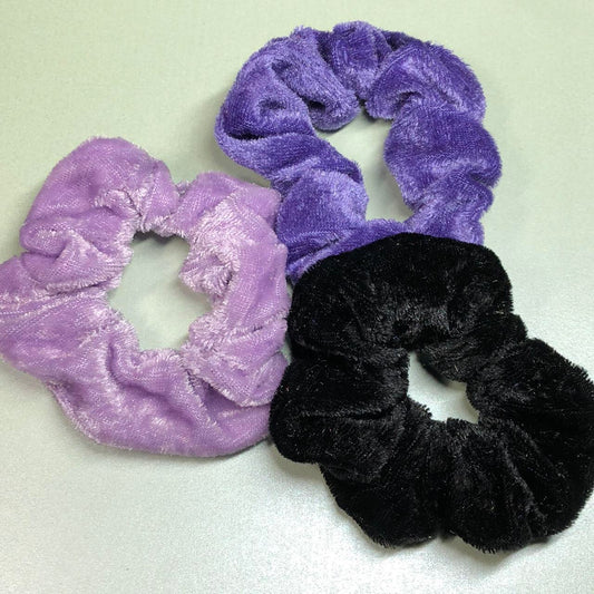 Goth coloured velvet scrunchy set