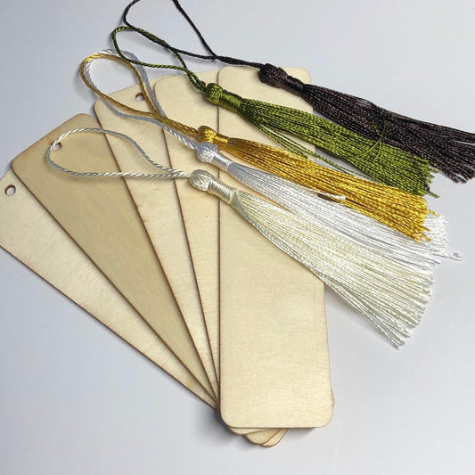 Natural coloured wooden bookmark kit