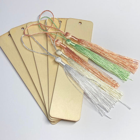 Pastel coloured wooden bookmark kit