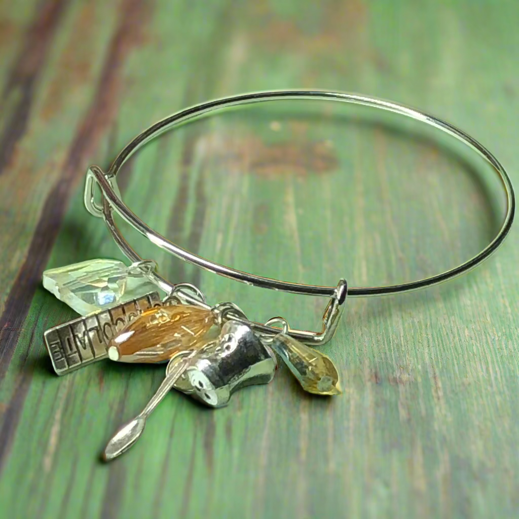 Hot Chocolate lover expandable bangle