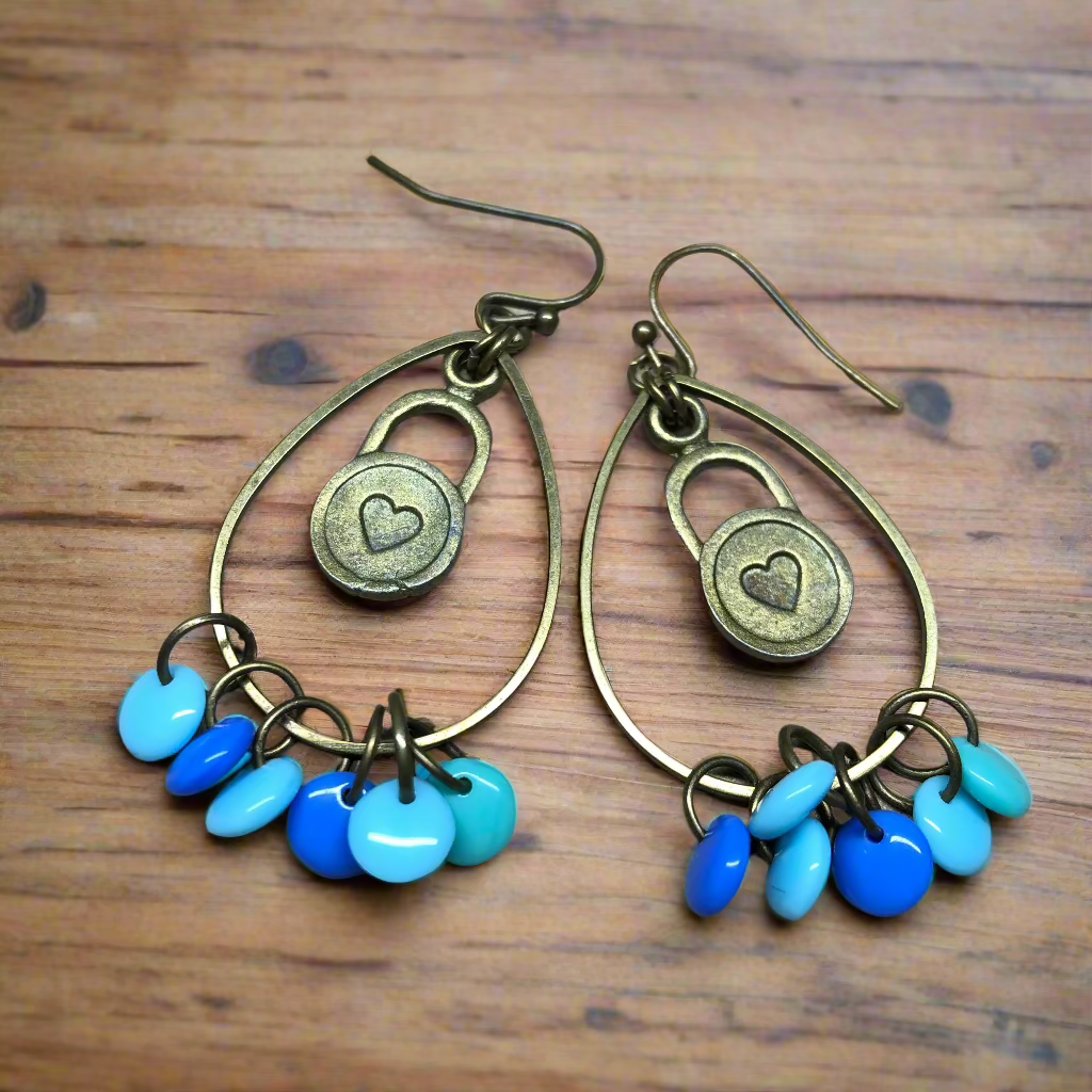 Pomona - Blue glass disc heart hoop earrings