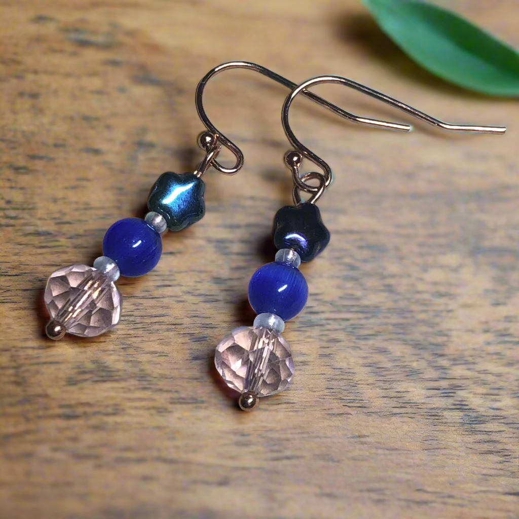 Rhea - Colourful glass star earrings