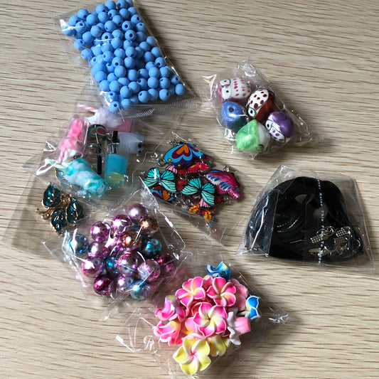 Bead and charm jewellery making bundle 05 butterflies and flowers