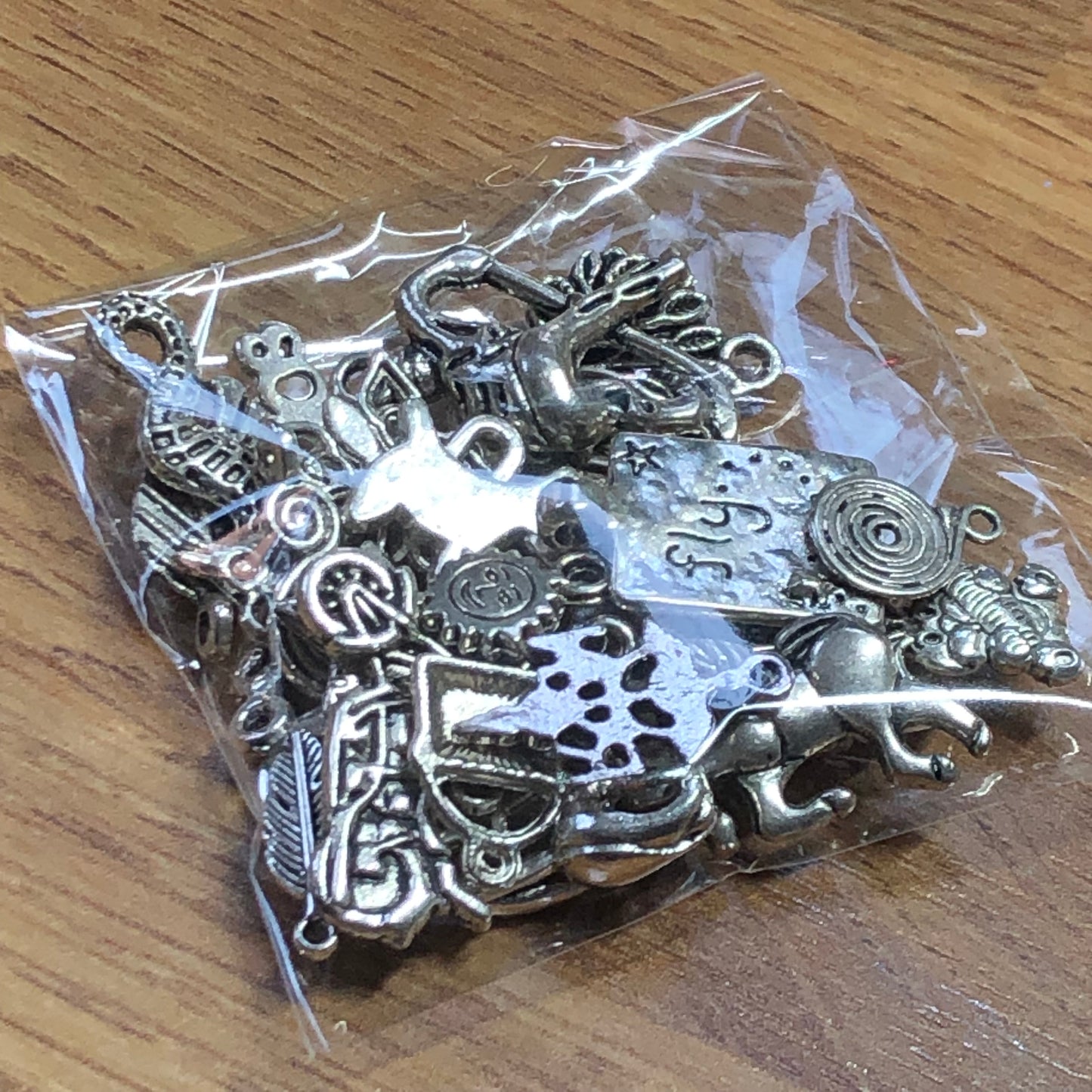 Mixed bead and charm bundle pack 05