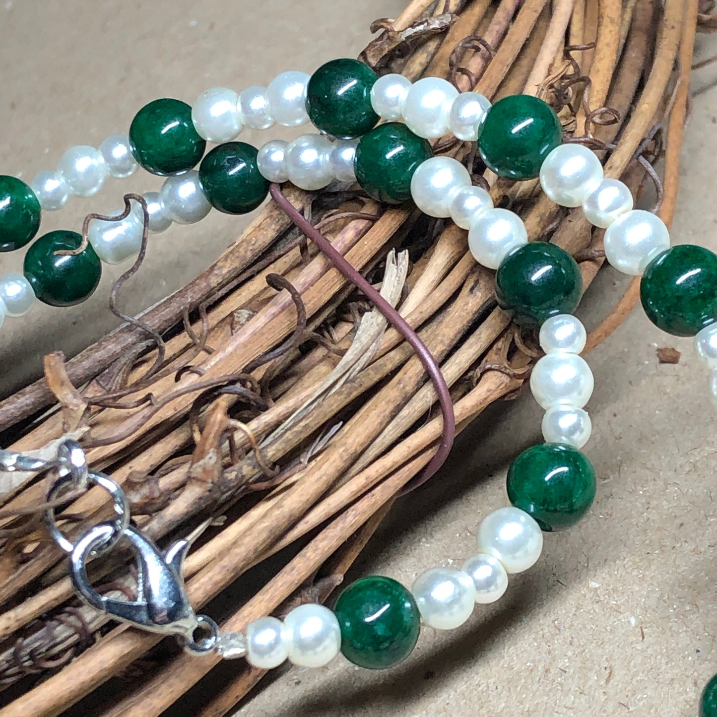 Amazonite and glass pearl choker