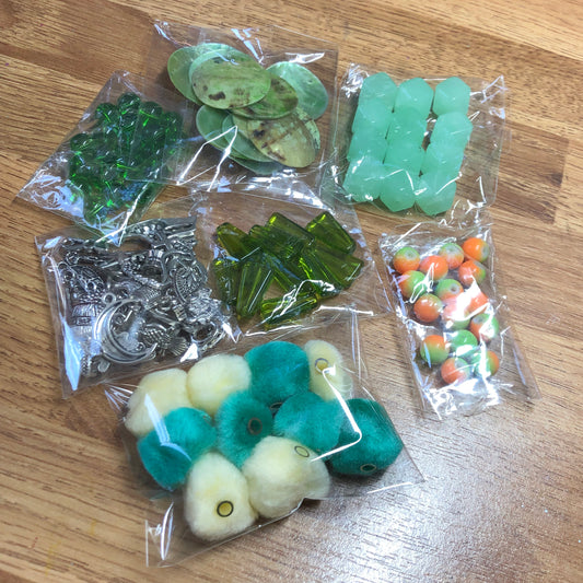 Green bead and charm bundle pack 01