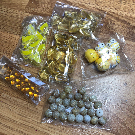 Yellow bead bundle pack 01