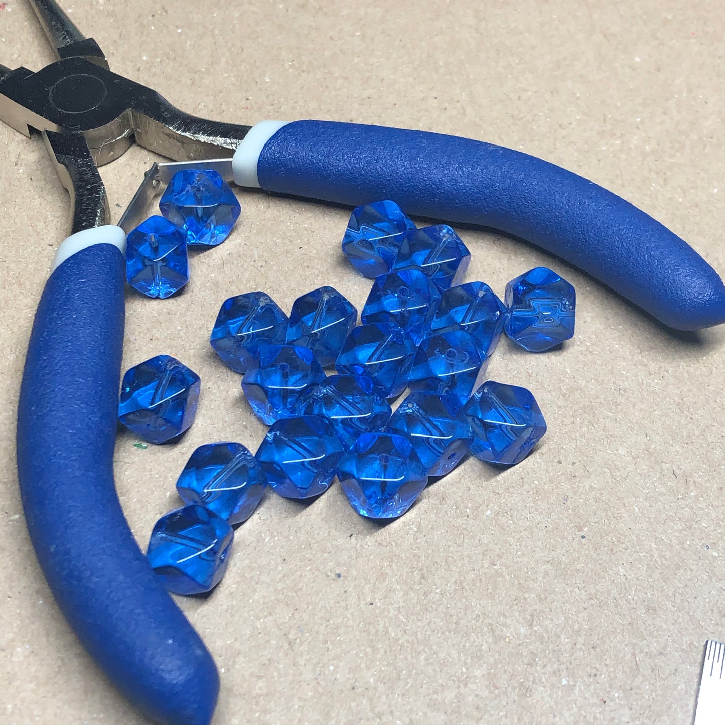 Sapphire blue faceted glass cube beads