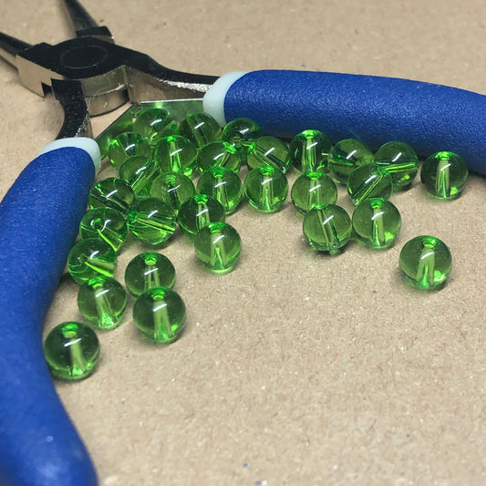 Green glass beads 7mm