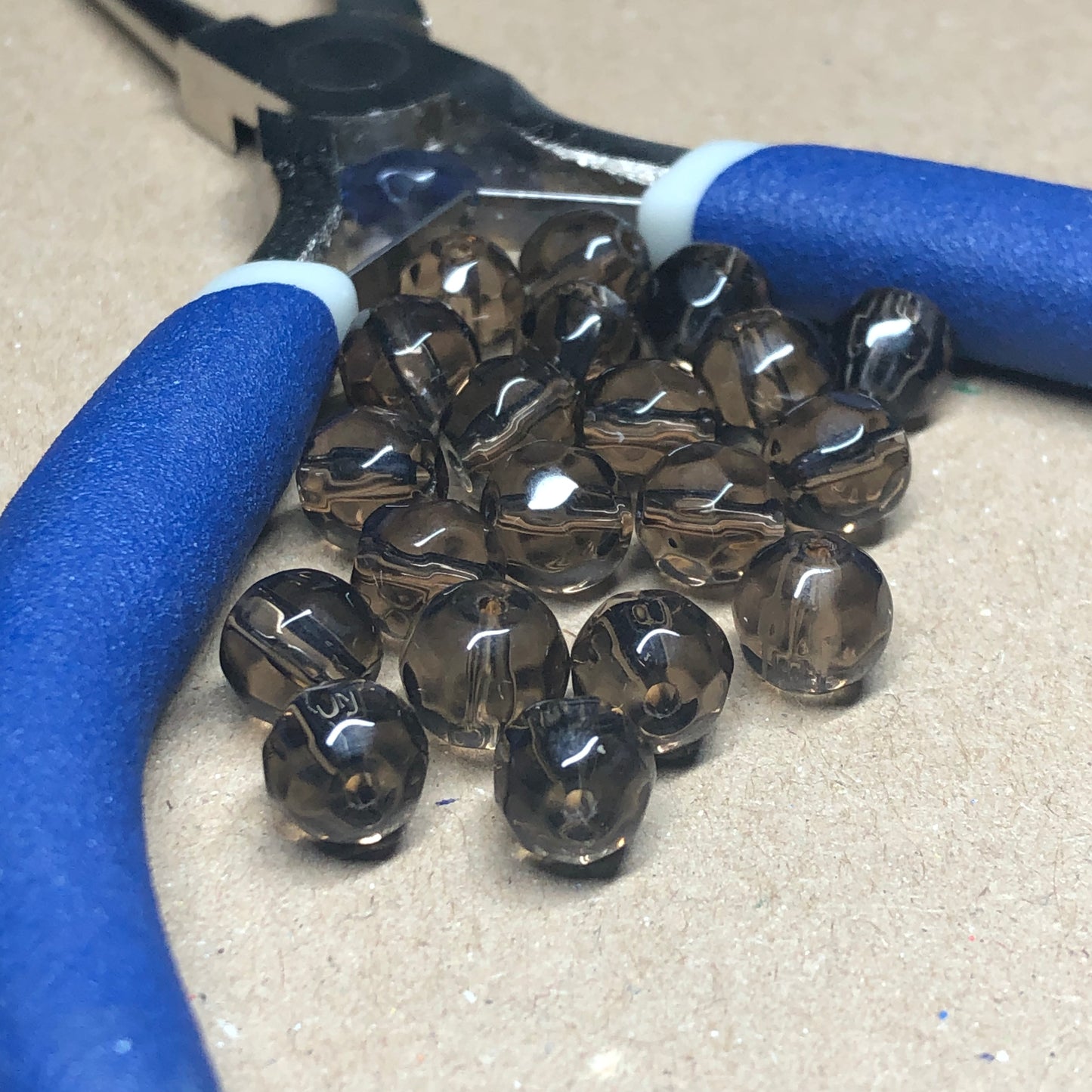 Brown faceted glass beads 8mm