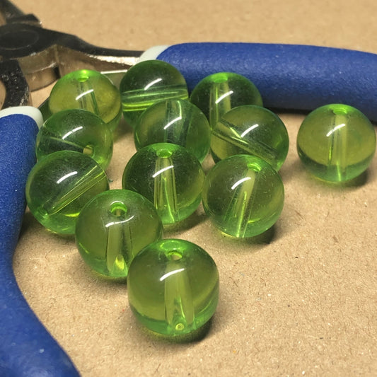 Green round glass beads 12mm