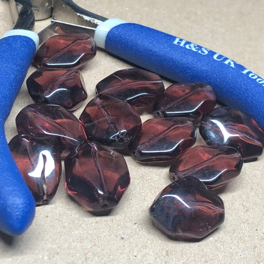 Mauve purple faceted octagonal glass beads