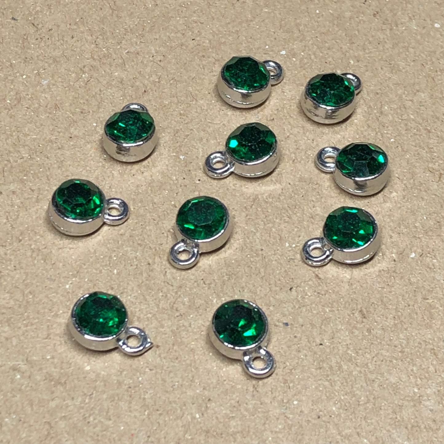 Ten emerald rhinestone pendant charms