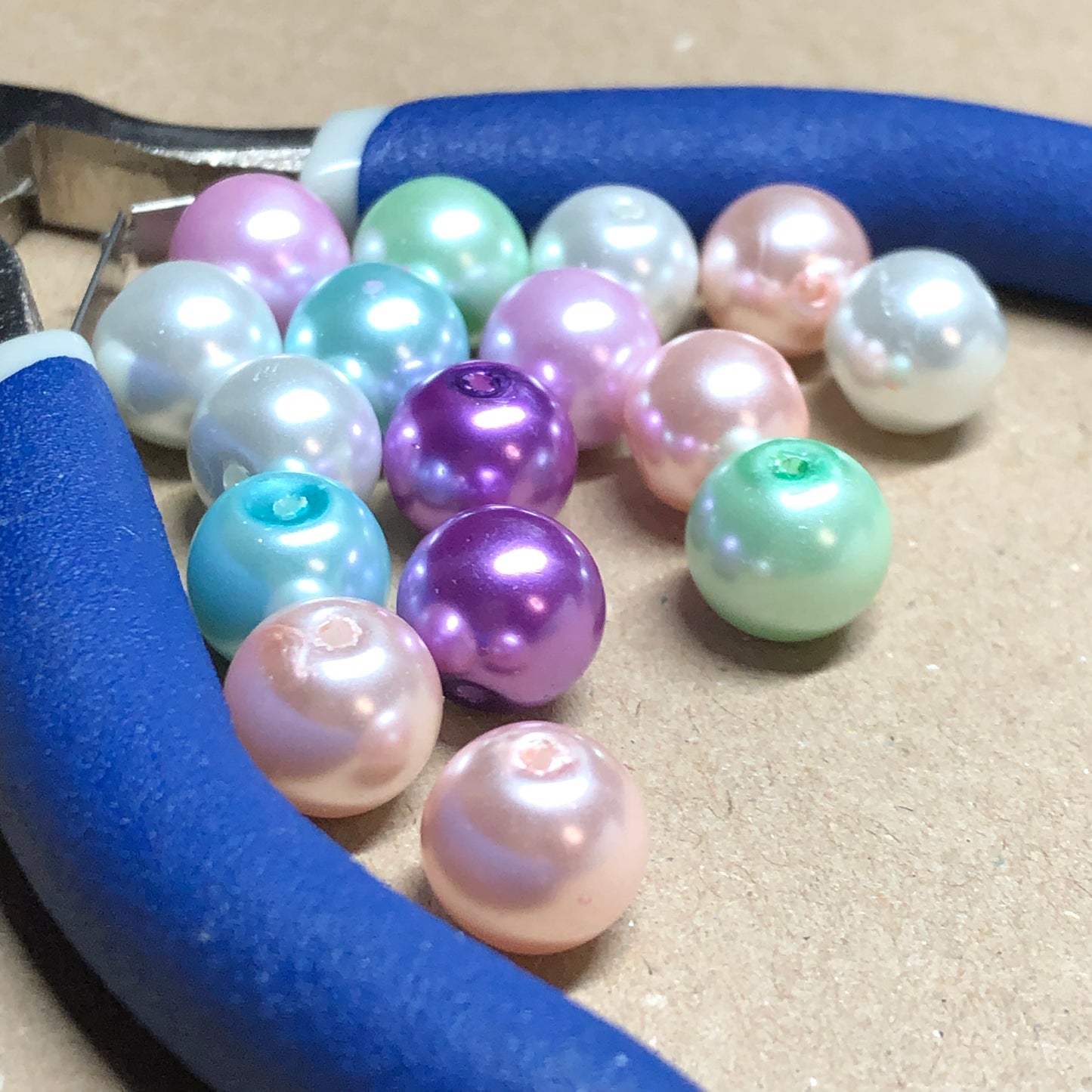 Pastel glass pearl beads 10mm