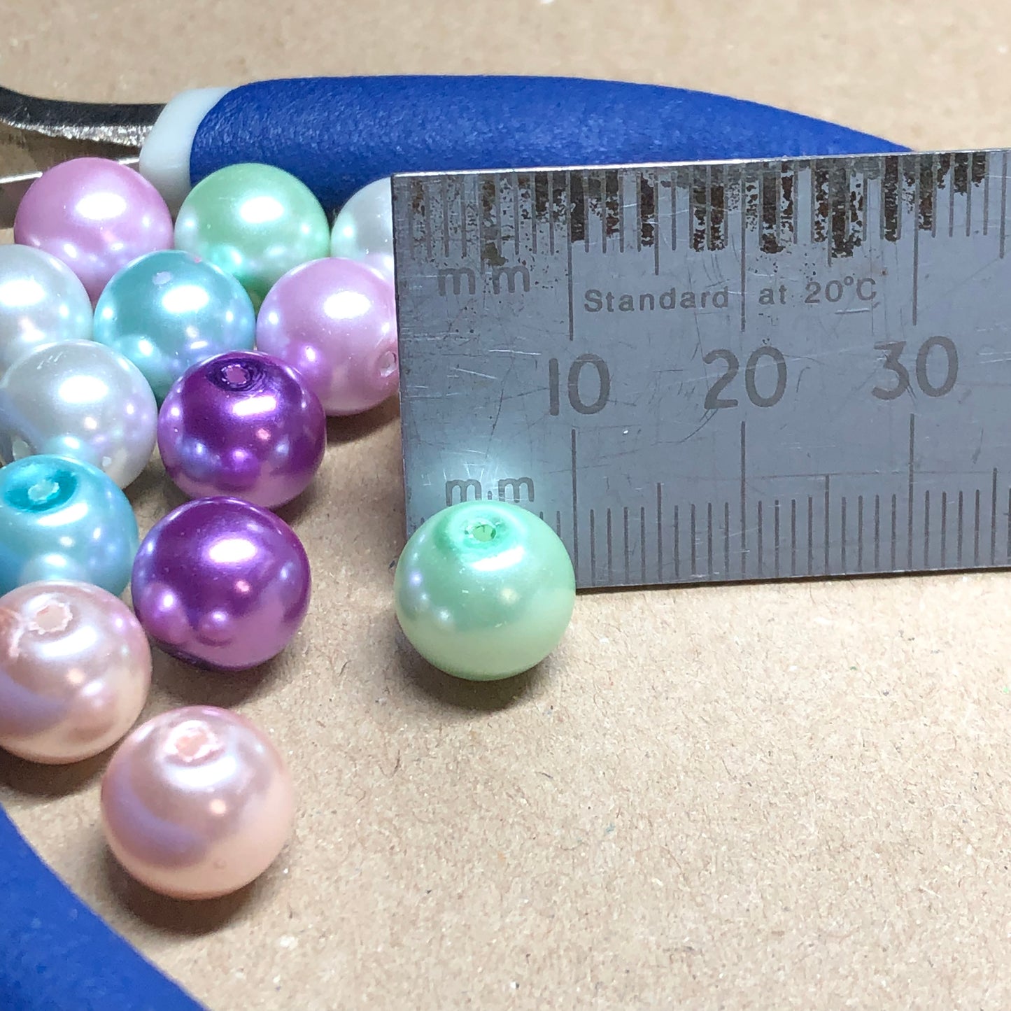 Pastel glass pearl beads 10mm