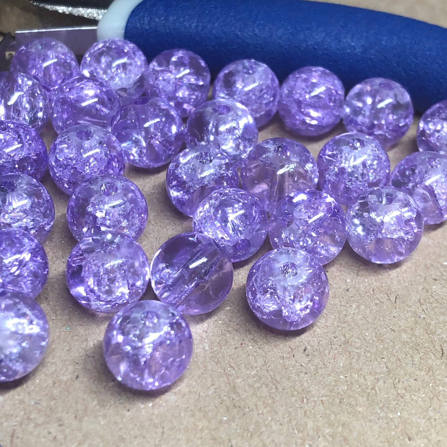 Light purple crackle glass beads