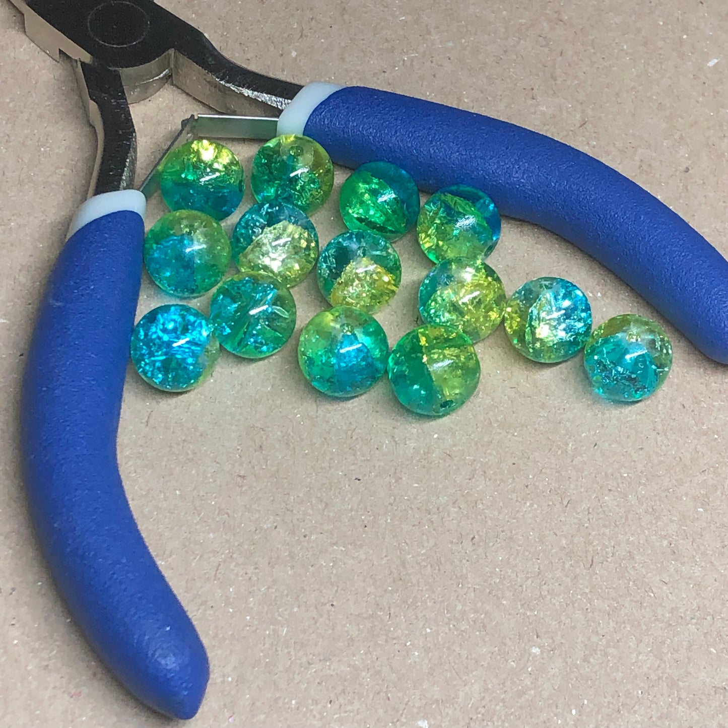 Two-tone turquoise and lime crackle glass beads