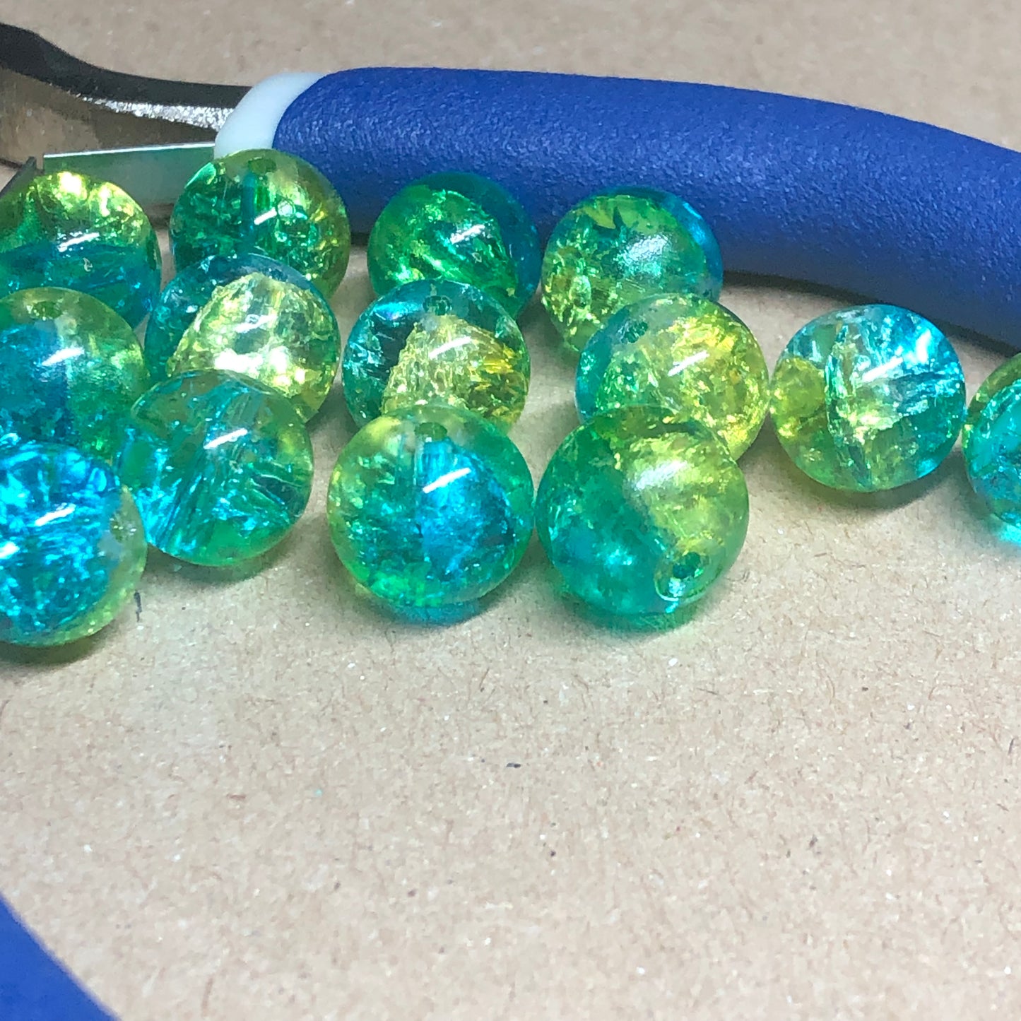 Two-tone turquoise and lime crackle glass beads