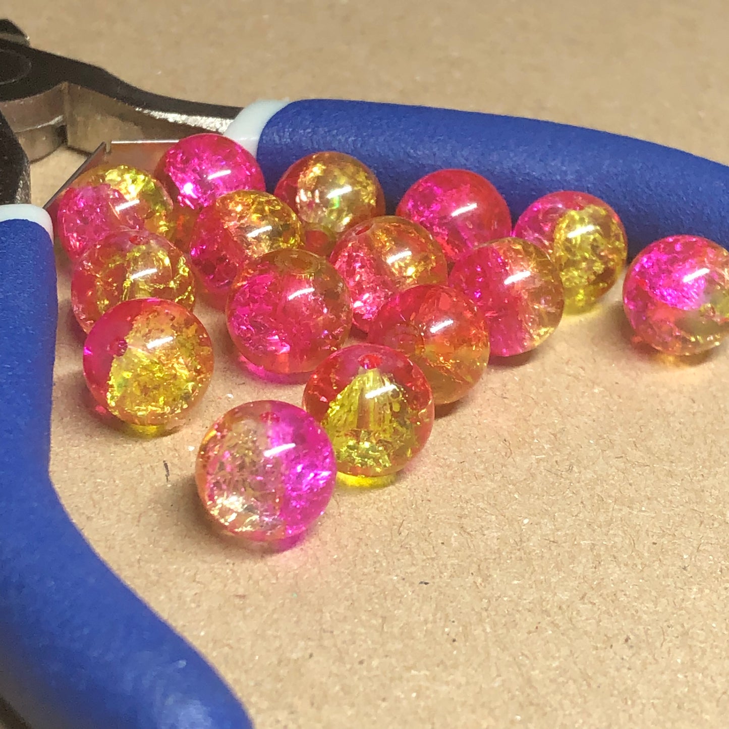 Two-tone pink and yellow crackle glass beads