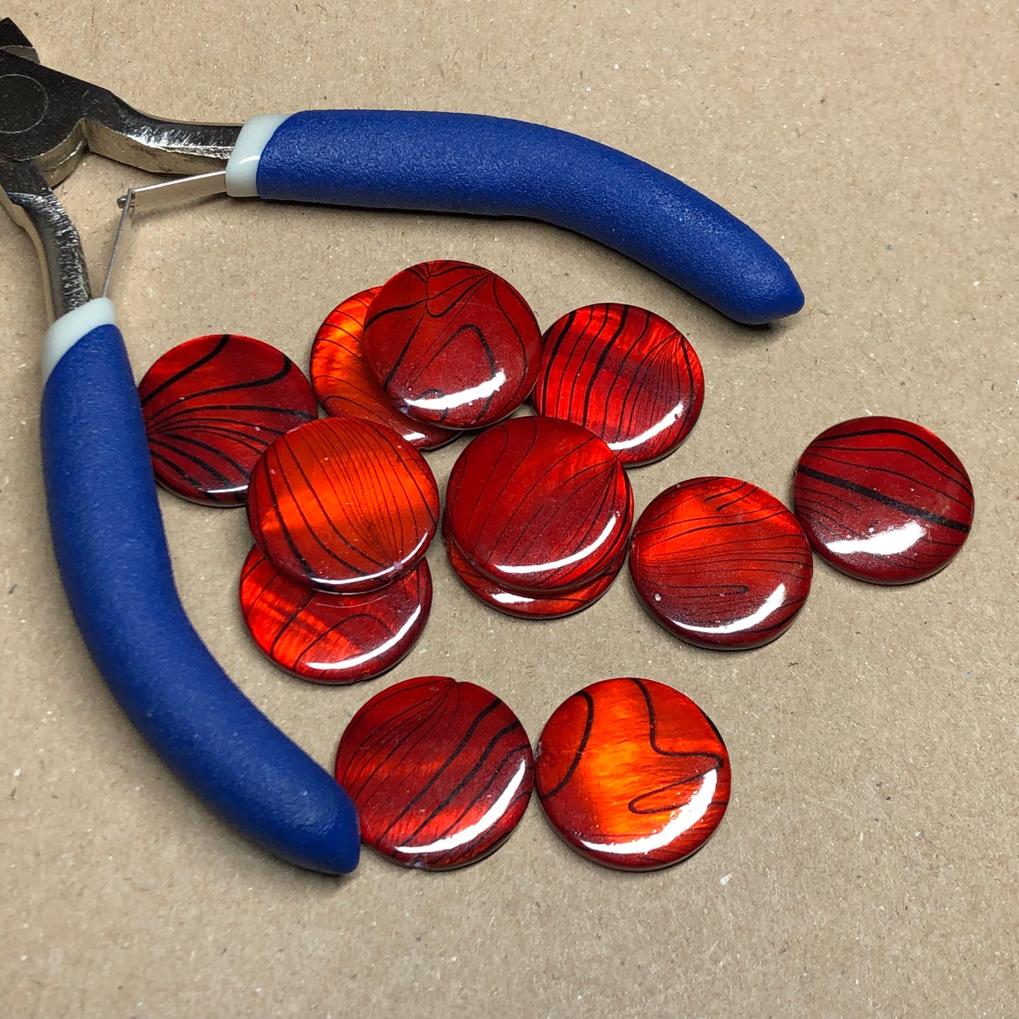 Copper red shell beads