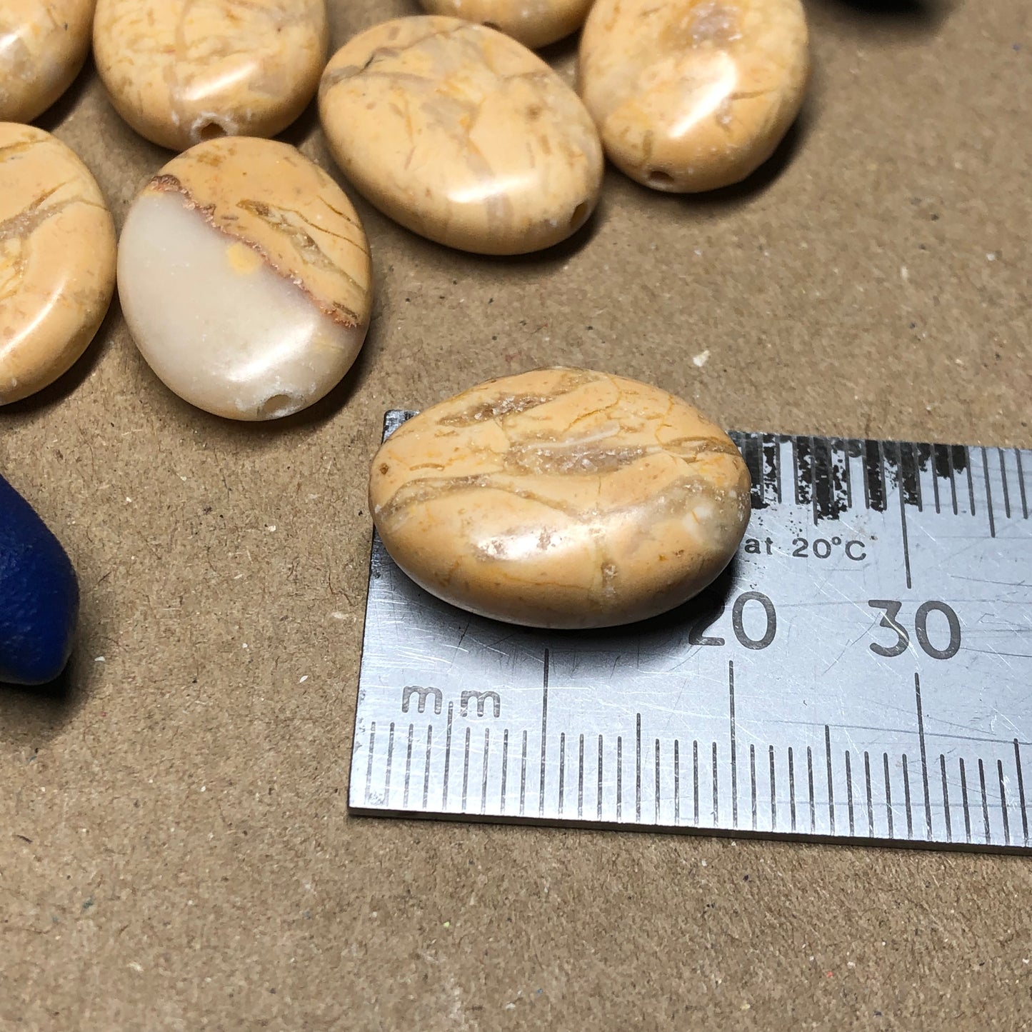 Faux sandstone beads