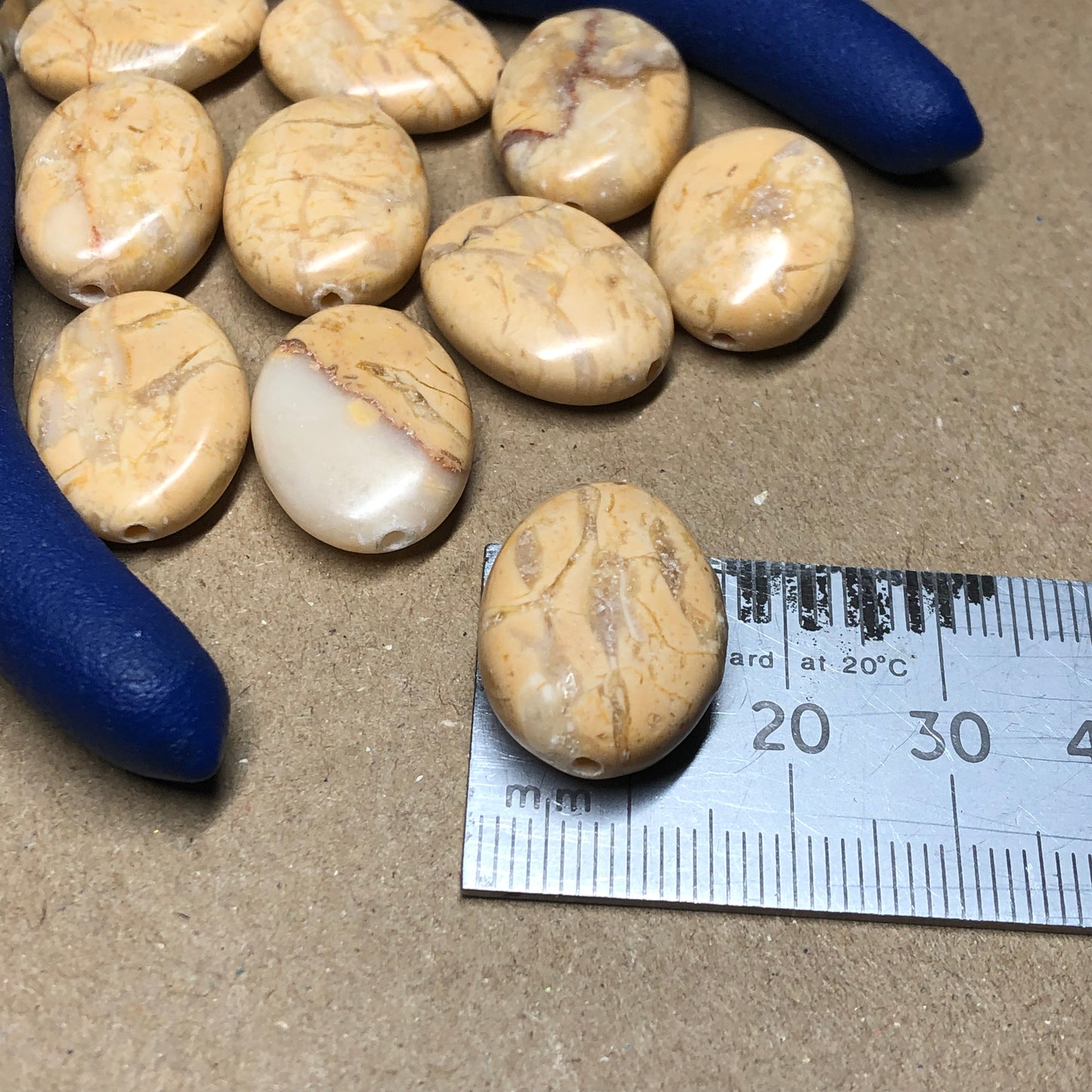 Faux sandstone beads