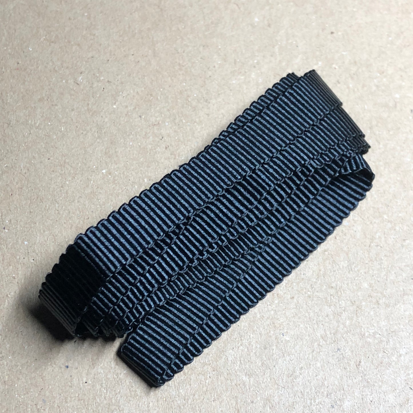 Black zigzag grosgrain ribbon 95cm