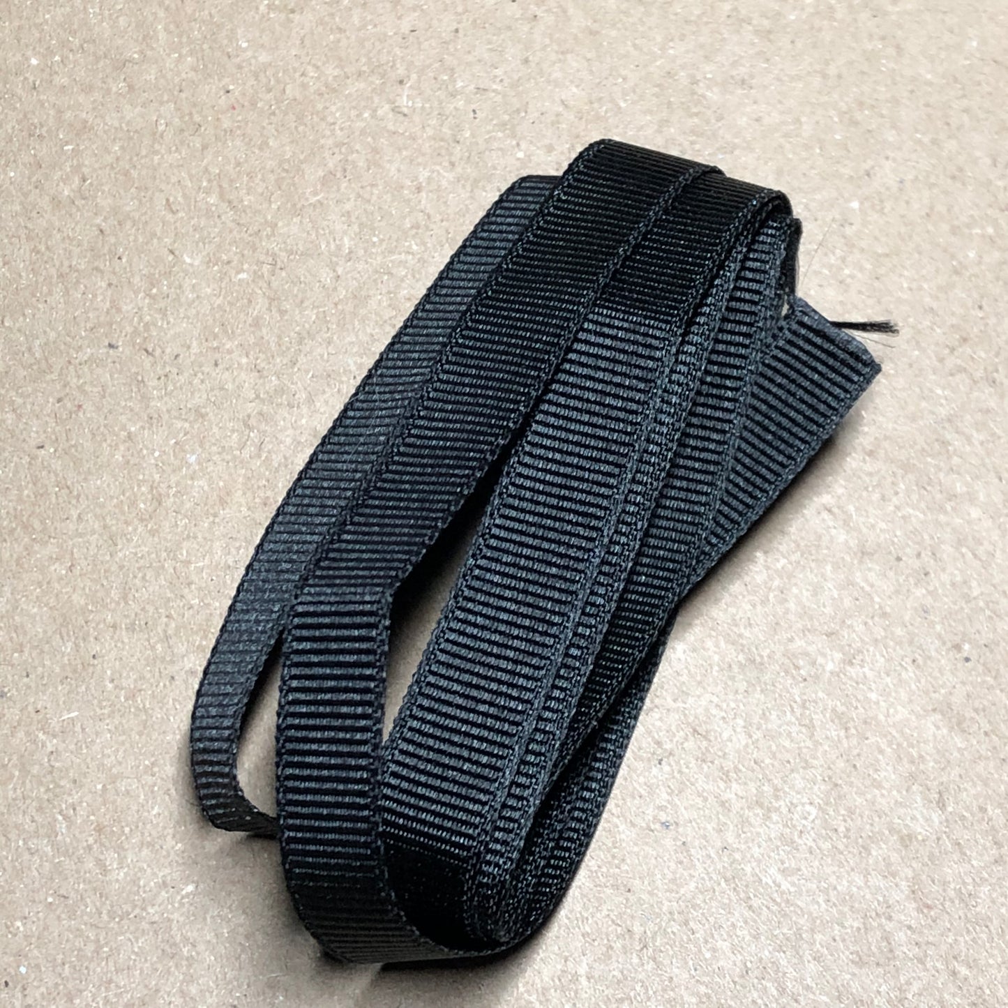 Black grosgrain ribbon 92cm