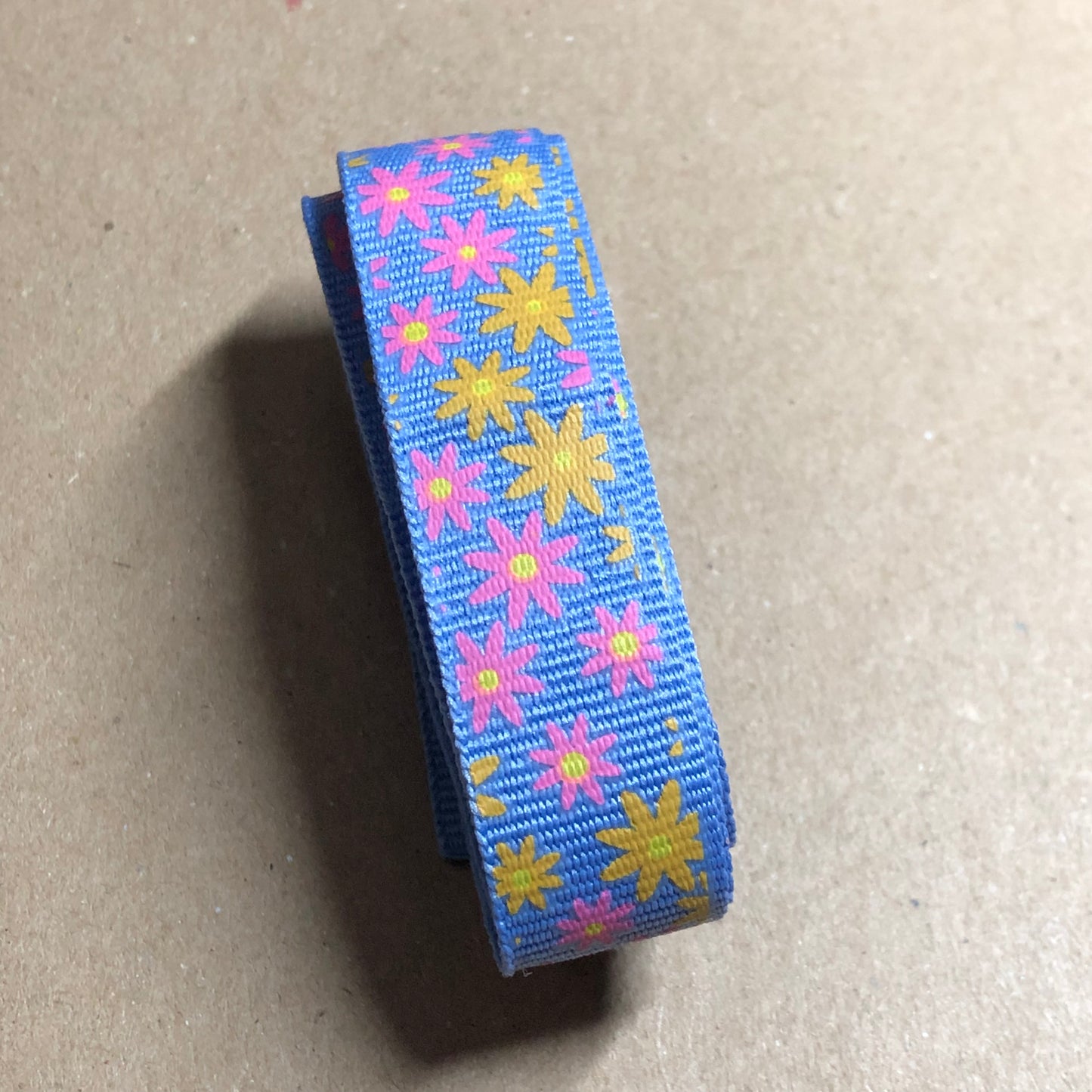 Adhesive purple flower printed grosgrain ribbon 67cm