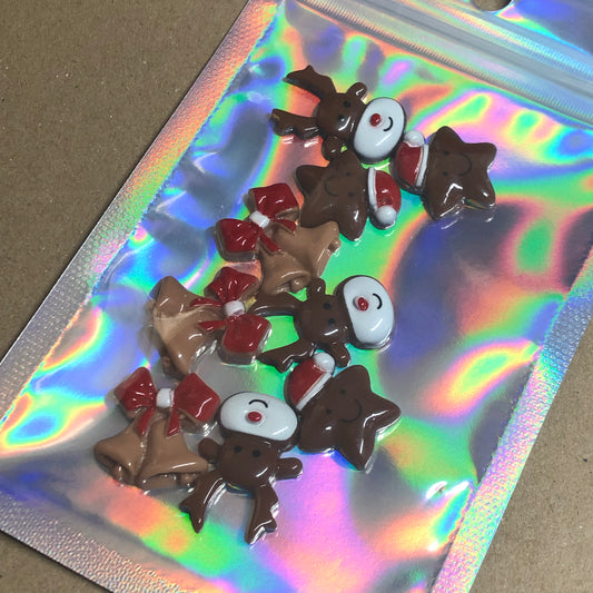 9 x resin Christmas craft charms