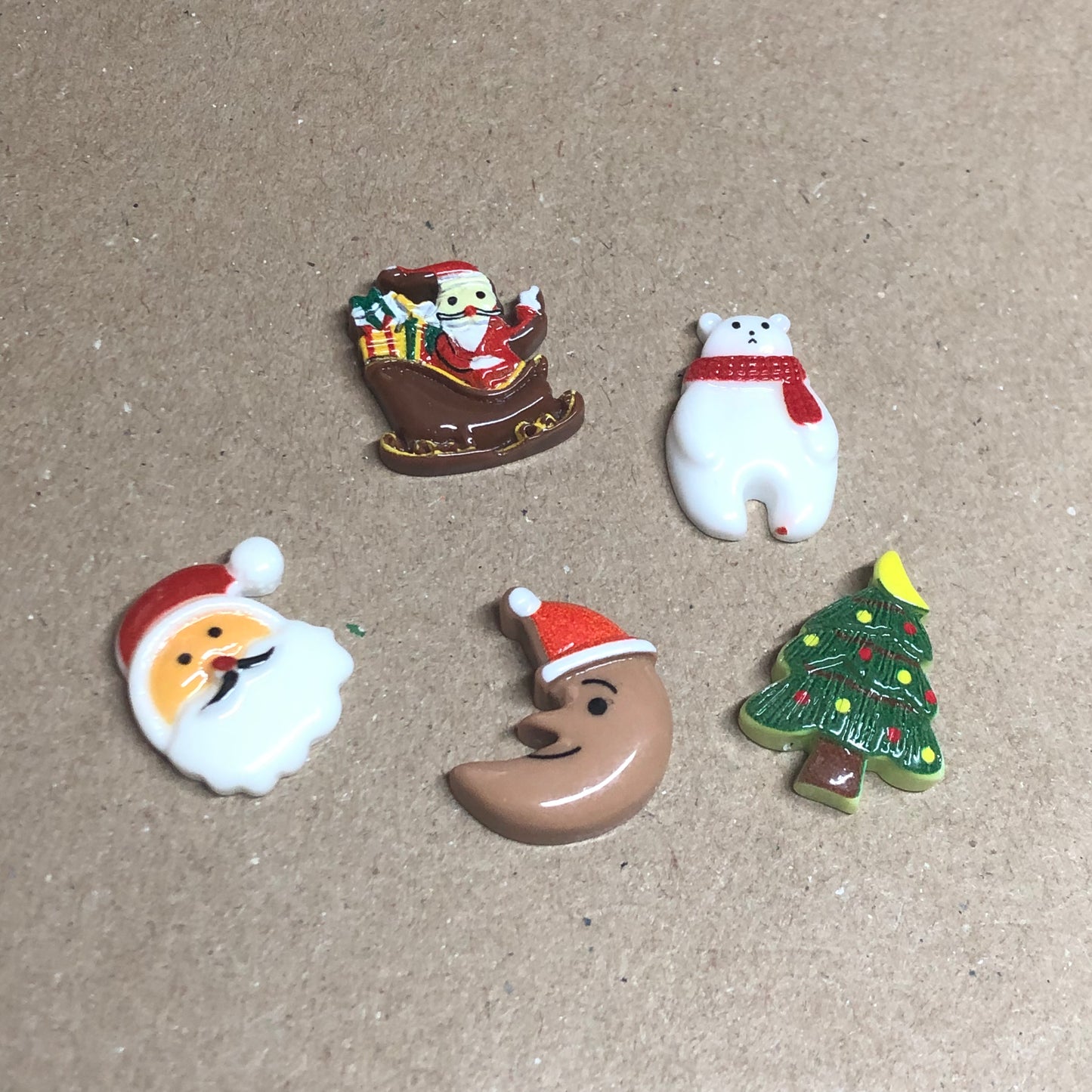 5 x mixed Christmas craft charms