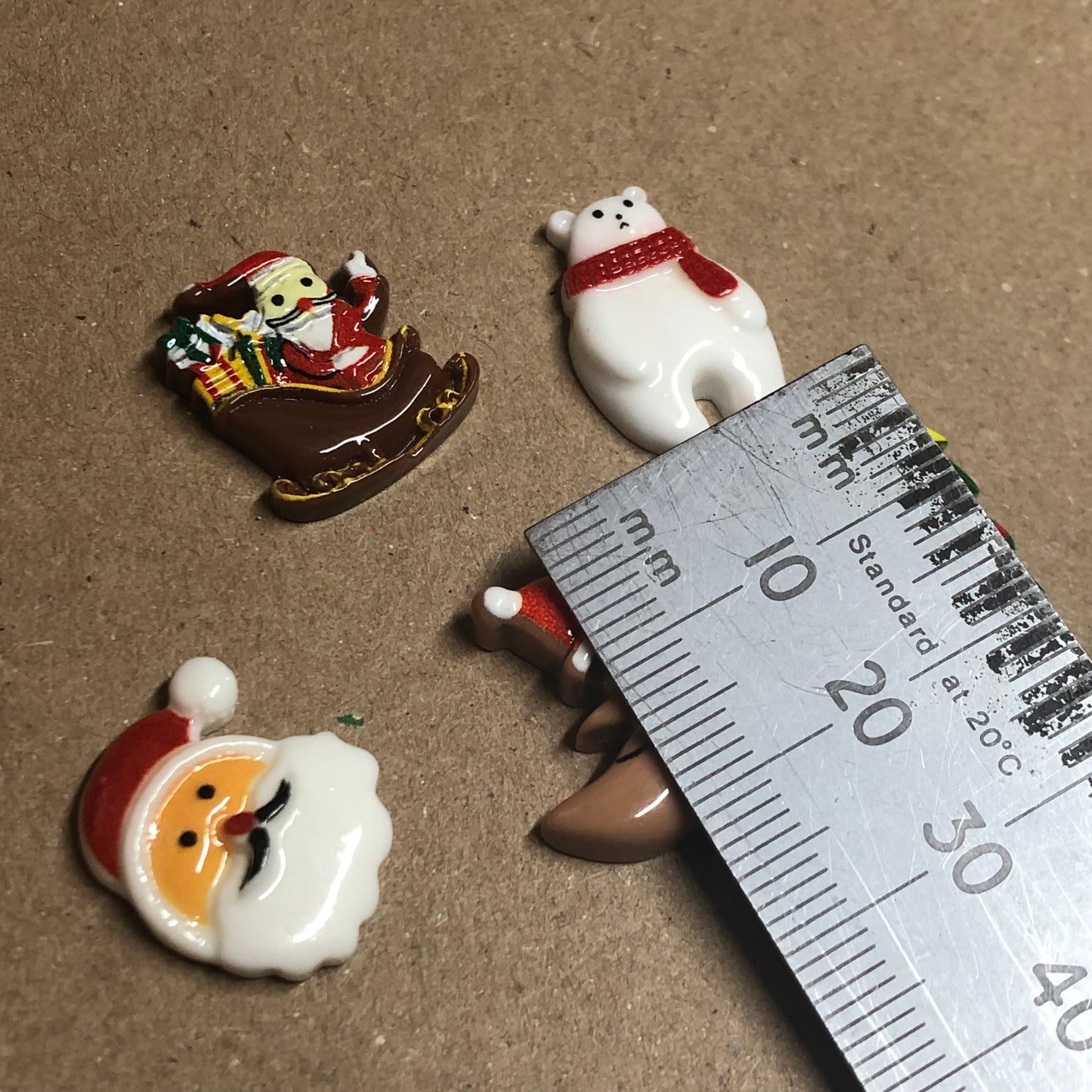 5 x mixed Christmas craft charms