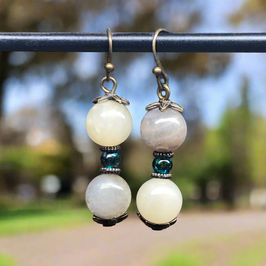 Caoimhe - Yellow Jade and Labradorite earrings