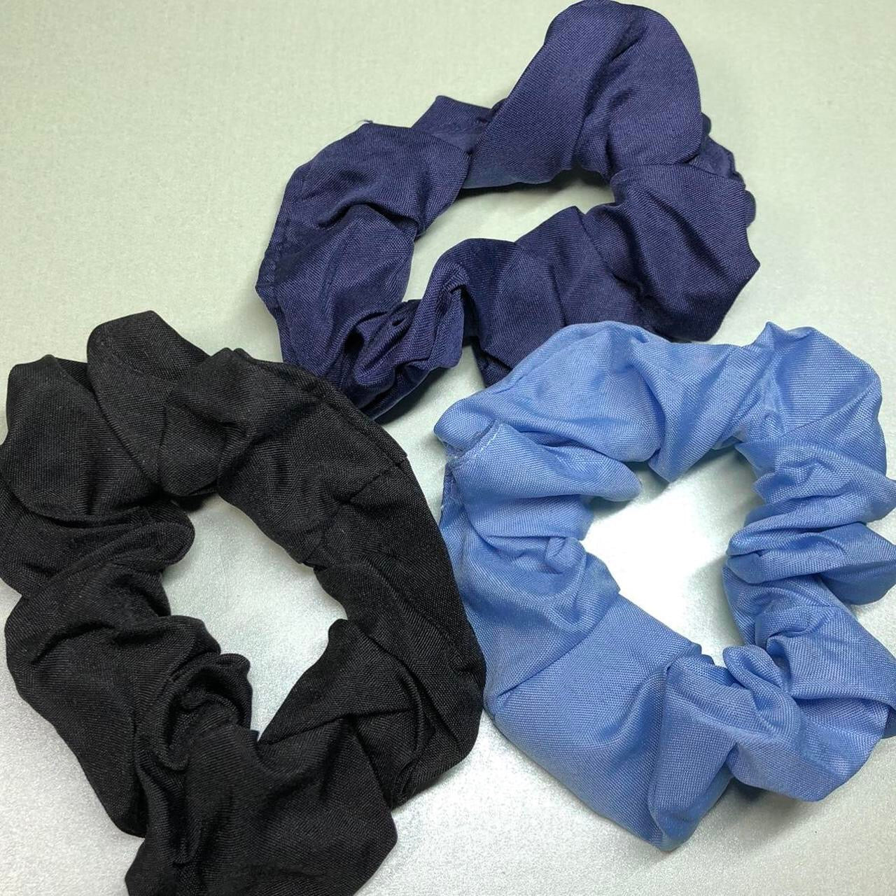 Plain hair scrunchy set