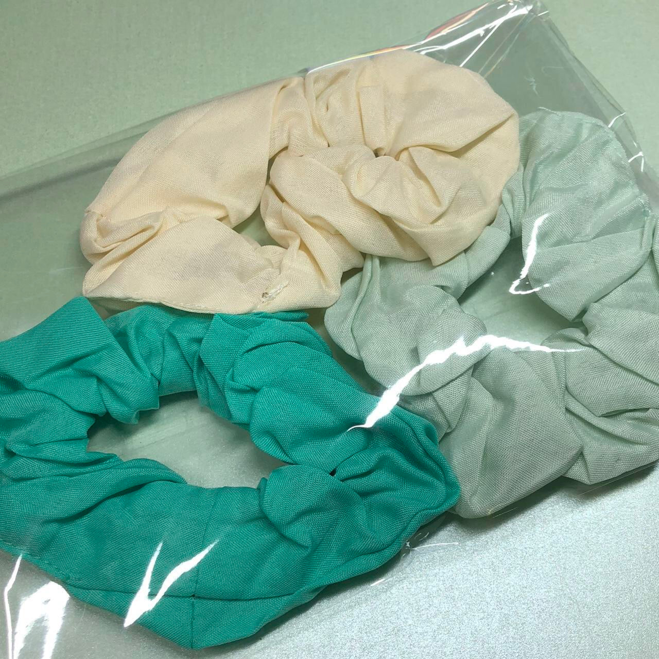 Lagoon coloured plain scrunchy set