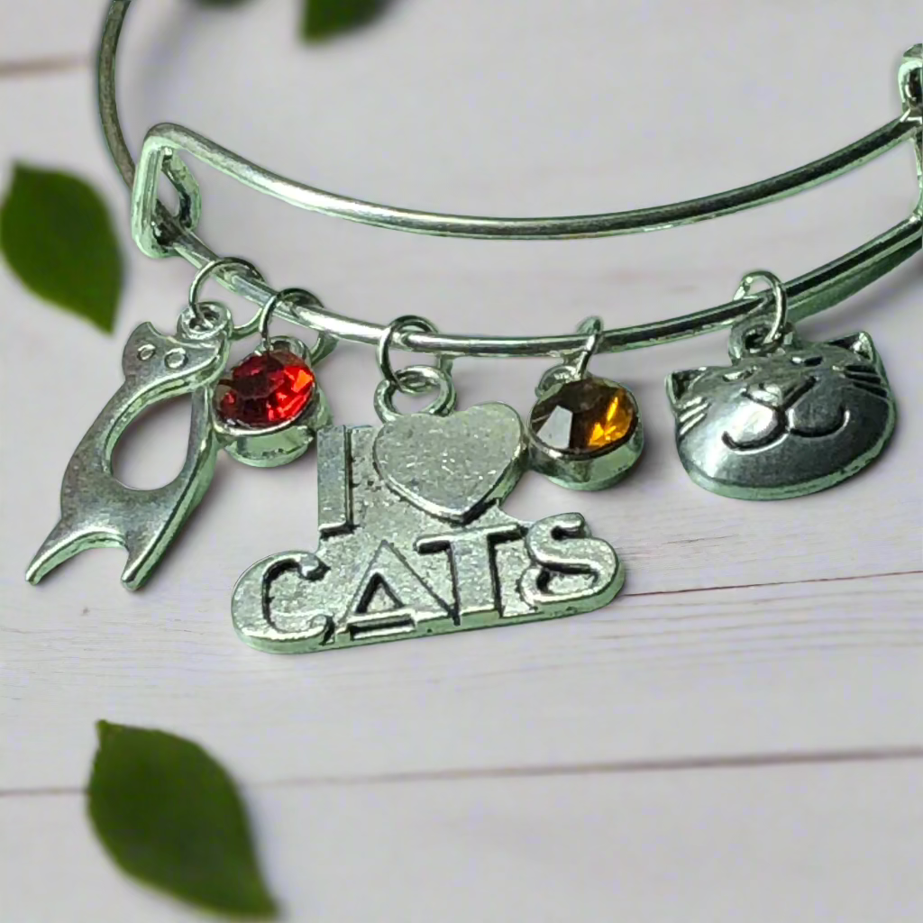 Customisable cat lover expandable bangle