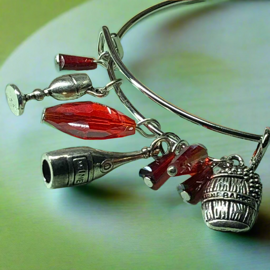 Customisable wine lover expandable bangle