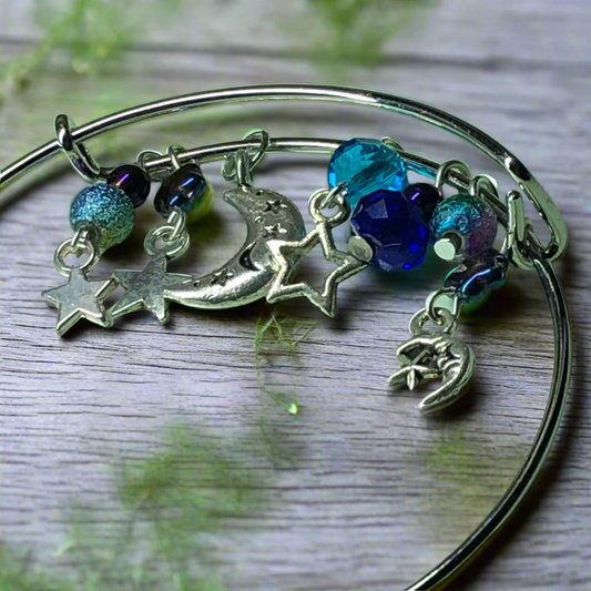 Customisable celestial expandable bangle