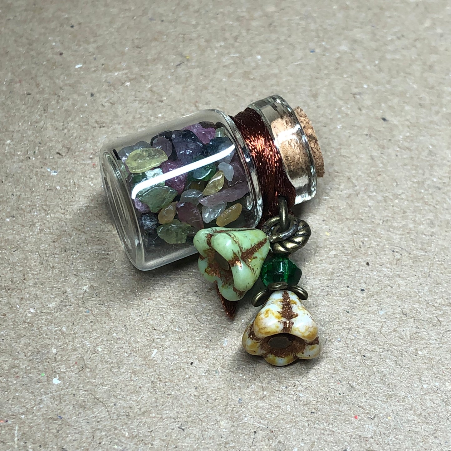 Floral Fluorite decorative bottle