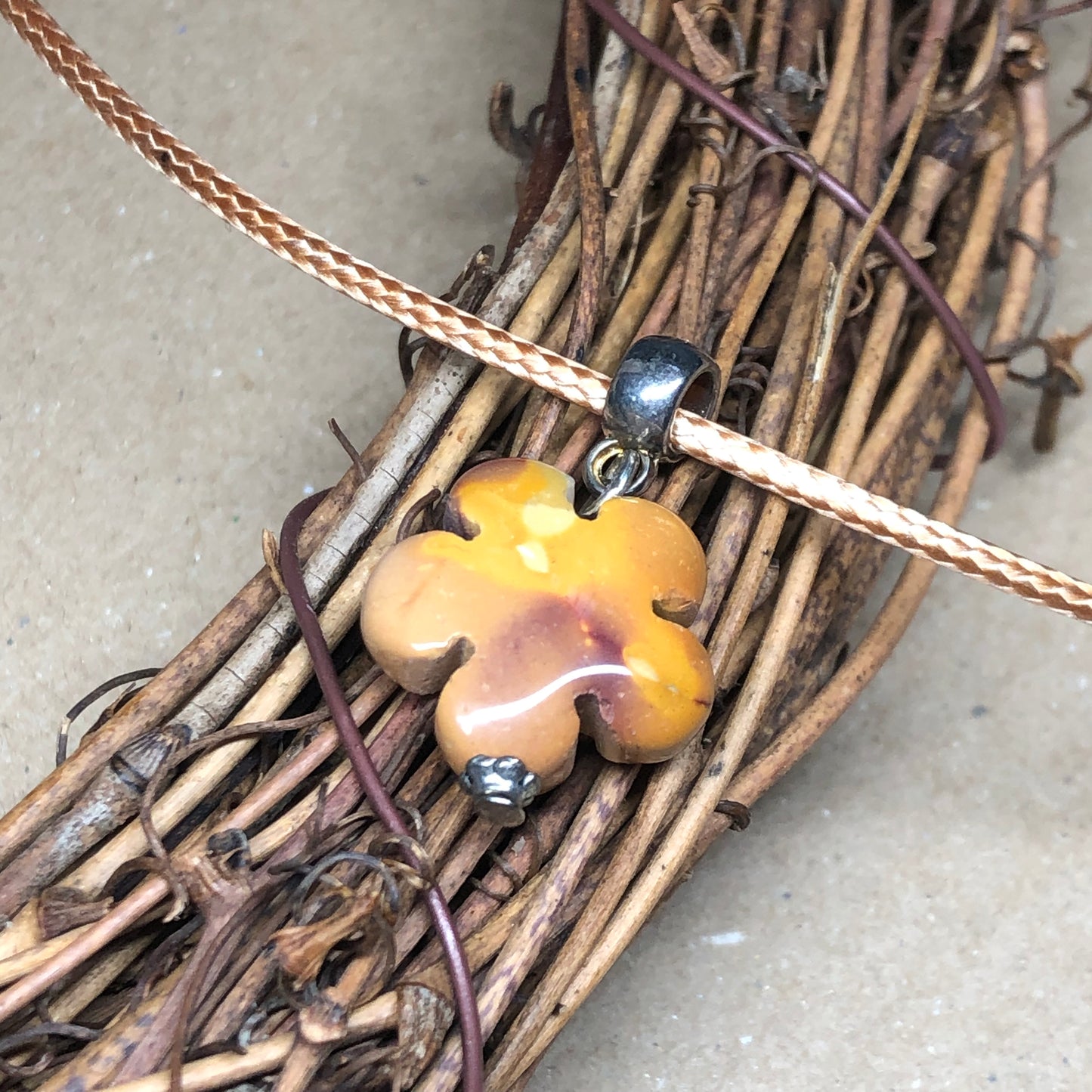 Mookaite flower beige cord necklace