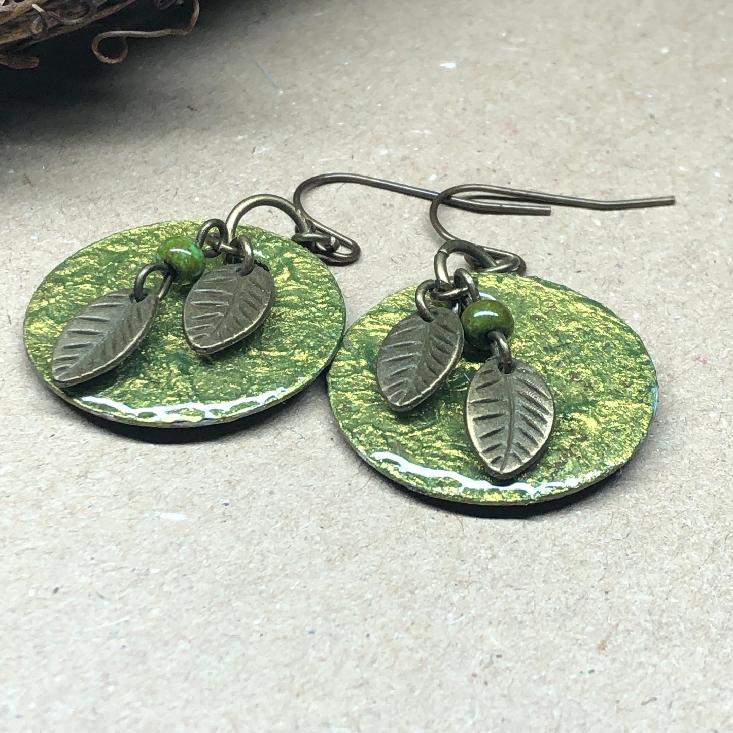 Green lightweight aluminium disc earrings